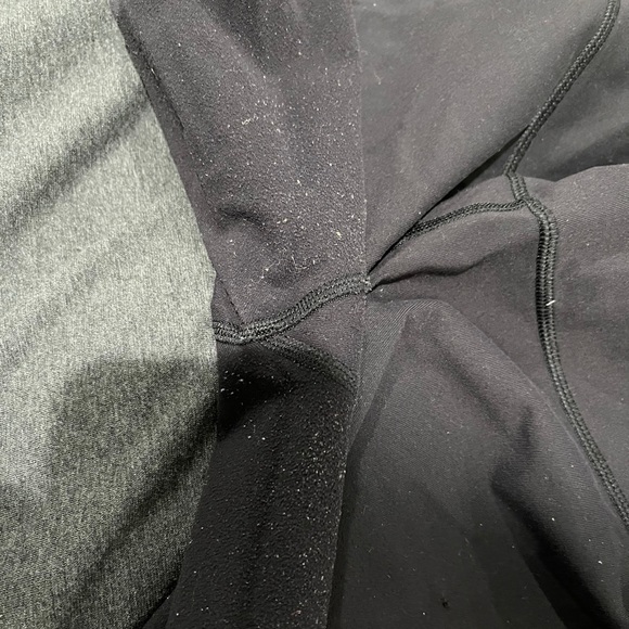 Lulu Lemon Wunder Under Leggings - Picture 4 of 4